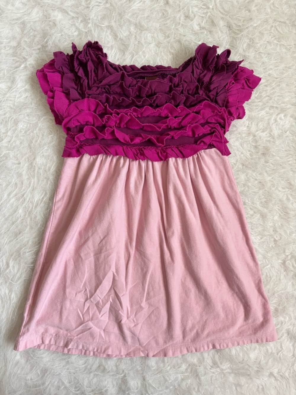 Tea Collection Girls Feminine Ombré Pink and Magenta Ruffle Dress